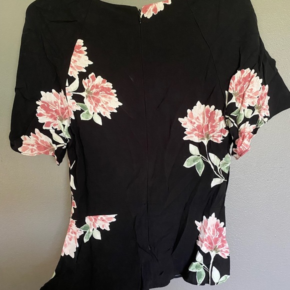 Dynamite Top - Picture 4 of 5